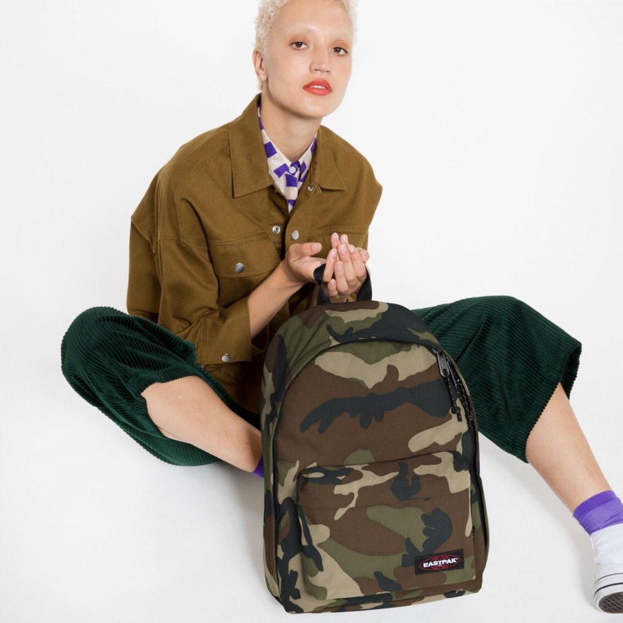 Back To School | Eastpak US Out Of Office Camo