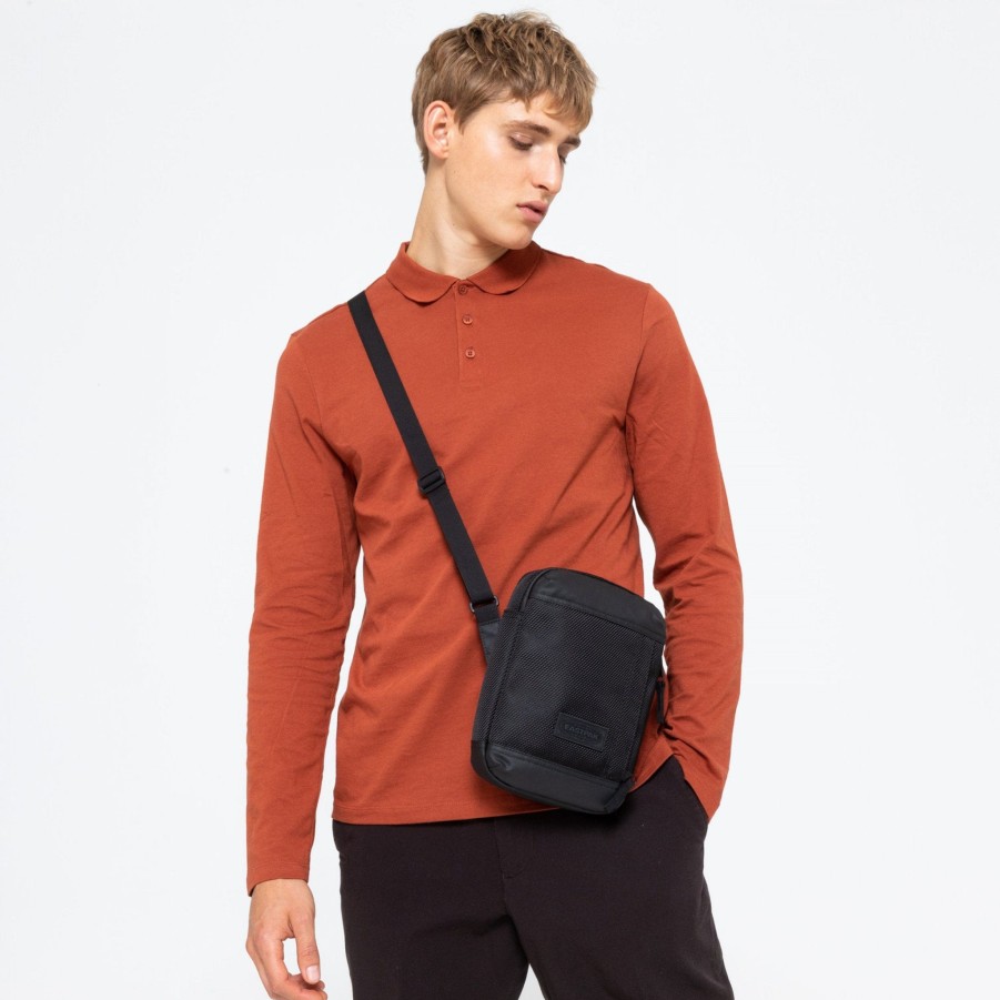 Crossbody Bags | Eastpak US The One Cnnct Coat